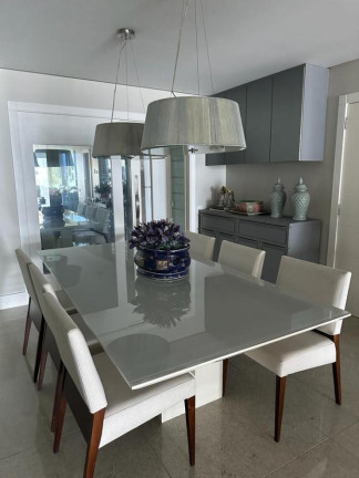 Imagem Apartamento com 4 Quartos para Alugar, 232 m² em Centro - Balneário Camboriú