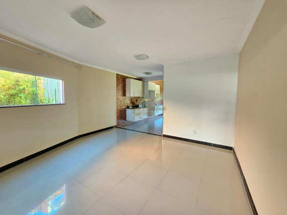 Imagem Casa com 4 Quartos à Venda, 220 m² em Vargem Grande - Teresópolis Imagem Casa com 4 Quartos à Venda, 220 m² em Vargem Grande - Teresópolis