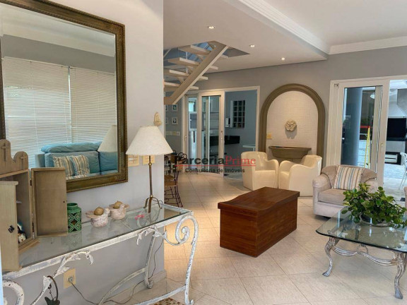 Imagem Casa com 5 Quartos à Venda, 374 m² em Riviera Módulo 18 - Bertioga Imagem Casa com 5 Quartos à Venda, 374 m² em Riviera Módulo 18 - Bertioga