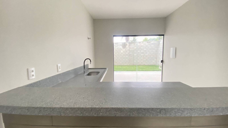 Imagem Casa com 3 Quartos à Venda, 145 m² em Sim - Feira De Santana Imagem Casa com 3 Quartos à Venda, 145 m² em Sim - Feira De Santana
