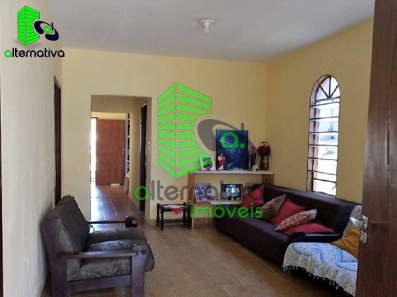 Imagem Casa com 3 Quartos à Venda, 254 m² em Vila São Geraldo - Taubaté
