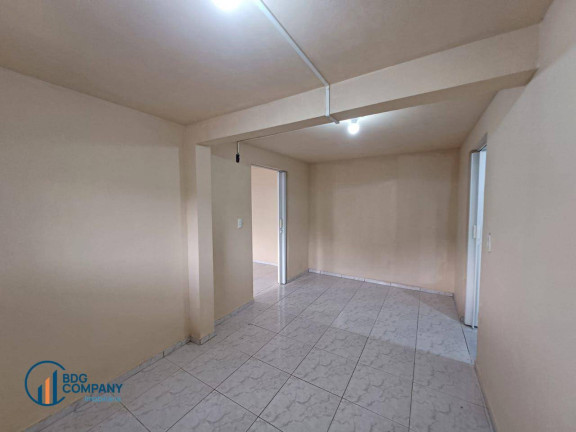 Imagem Kitnet com 1 Quarto para Alugar, 40 m² em Fosforo - Irati Imagem Kitnet com 1 Quarto para Alugar, 40 m² em Fosforo - Irati