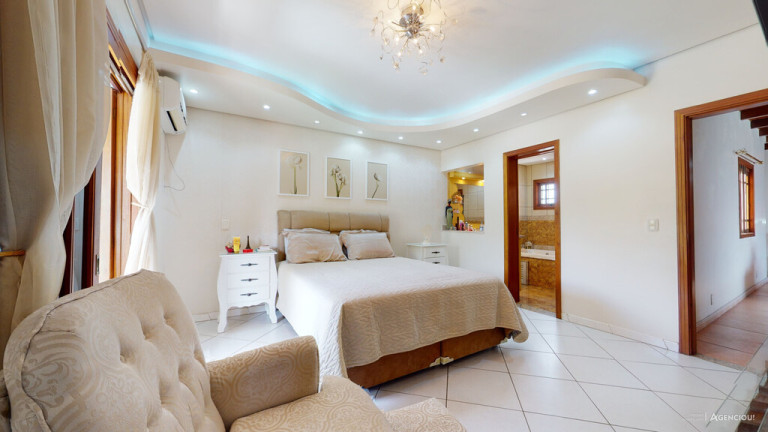 Imagem Casa com 3 Quartos à Venda, 300 m² em Parque Dos Maias - Porto Alegre Imagem Casa com 3 Quartos à Venda, 300 m² em Parque Dos Maias - Porto Alegre