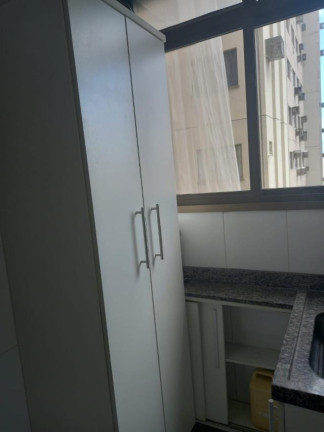 Imagem Imóvel com 2 Quartos à Venda, 75 m² em Centro - Niterói Imagem Imóvel com 2 Quartos à Venda, 75 m² em Centro - Niterói