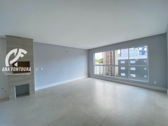 Imagem Apartamento com 3 Quartos à Venda, 112 m² em Pioneiros - Balneário Camboriú