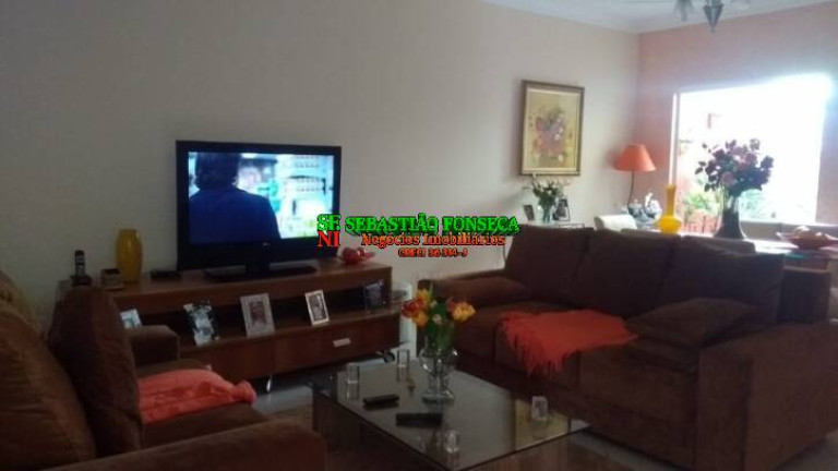 Imagem Casa com 3 Quartos à Venda, 260 m² em Cidade Jardim - Jacareí Imagem Casa com 3 Quartos à Venda, 260 m² em Cidade Jardim - Jacareí