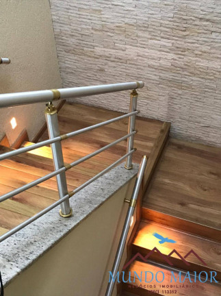 Imagem Casa com 3 Quartos à Venda, 194 m² em Campestre - Santo André