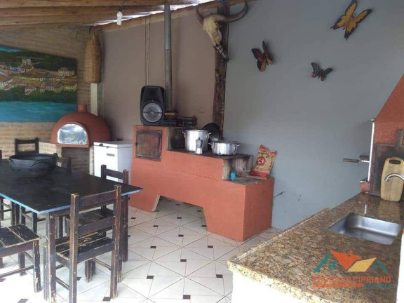 Ponto Comercial à Venda, 230 m² em Rio Claro - Paraibuna