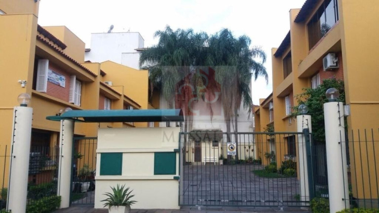 Imagem Casa com 3 Quartos à Venda, 116 m² em Medianeira - Porto Alegre Imagem Casa com 3 Quartos à Venda, 116 m² em Medianeira - Porto Alegre