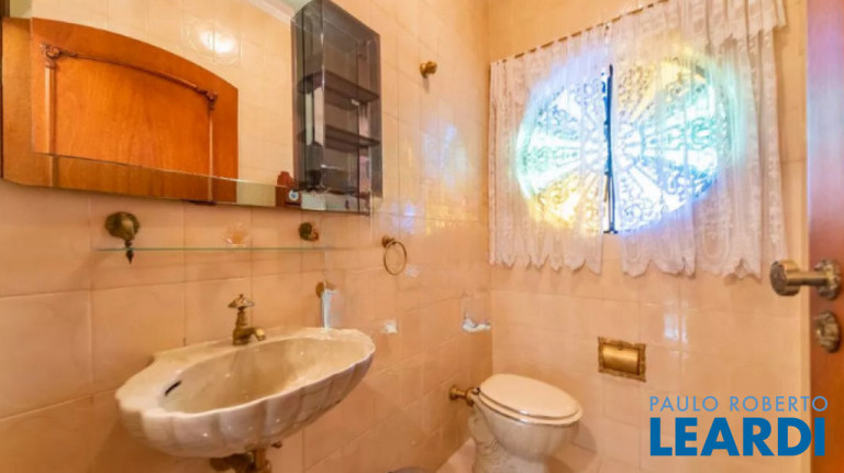Imagem Sobrado com 3 Quartos à Venda, 350 m² em Jardim - Santo André Imagem Sobrado com 3 Quartos à Venda, 350 m² em Jardim - Santo André