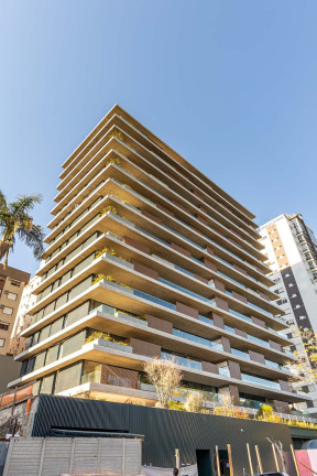 Imagem Imóvel com 3 Quartos à Venda, 317 m² em Petrópolis - Porto Alegre