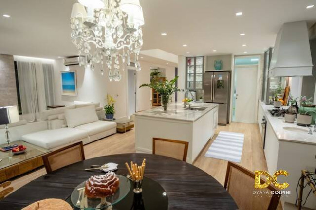 Imagem Casa de Condomínio com 5 Quartos à Venda, 353 m² em Petrópolis - Várzea Grande Imagem Casa de Condomínio com 5 Quartos à Venda, 353 m² em Petrópolis - Várzea Grande