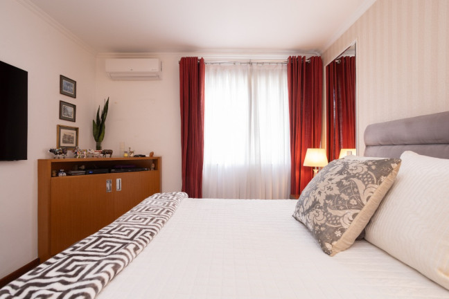 Imagem Apartamento com 3 Quartos à Venda, 228 m² em Itaim Bibi - São Paulo Imagem Apartamento com 3 Quartos à Venda, 228 m² em Itaim Bibi - São Paulo