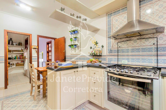 Imagem Casa de Condomínio com 4 Quartos para Alugar, 340 m² em Alphaville - Santana De Parnaíba Imagem Casa de Condomínio com 4 Quartos para Alugar, 340 m² em Alphaville - Santana De Parnaíba