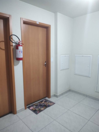 Imagem Apartamento com 2 Quartos à Venda, 41 m² em São Defende - Criciúma
