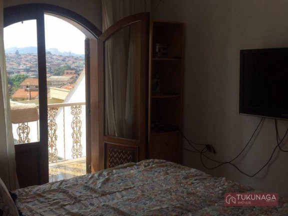 Imagem Casa com 3 Quartos à Venda, 425 m² em Vila Rosália - Guarulhos Imagem Casa com 3 Quartos à Venda, 425 m² em Vila Rosália - Guarulhos