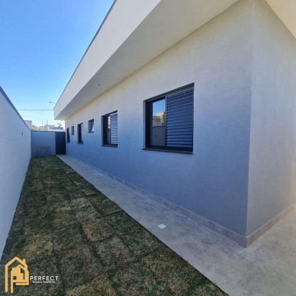 Imagem Casa com 4 Quartos à Venda, 186 m² em Bairro Do Grama - Caçapava Imagem Casa com 4 Quartos à Venda, 186 m² em Bairro Do Grama - Caçapava
