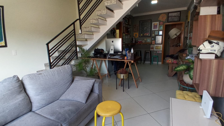 Imagem Casa com 3 Quartos à Venda, 120 m² em Horto Florestal - São Paulo Imagem Casa com 3 Quartos à Venda, 120 m² em Horto Florestal - São Paulo