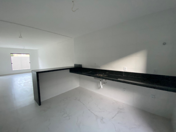 Imagem Casa com 4 Quartos à Venda, 165 m² em Ipitanga - Lauro De Freitas
