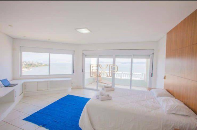 Imagem Casa com 9 Quartos à Venda, 757 m² em Cacupé - Florianópolis Imagem Casa com 9 Quartos à Venda, 757 m² em Cacupé - Florianópolis