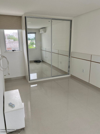 Imagem Casa com 4 Quartos à Venda, 350 m² em Alphaville (abrantes) - Camaçari