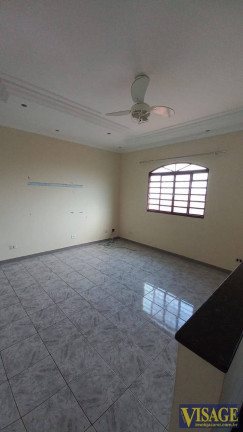 Imagem Sobrado com 2 Quartos à Venda,  em Jd. St. Marina - Jacareí