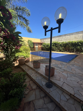 Imagem Casa com 4 Quartos à Venda, 481 m² em Vila Moraes - Ourinhos