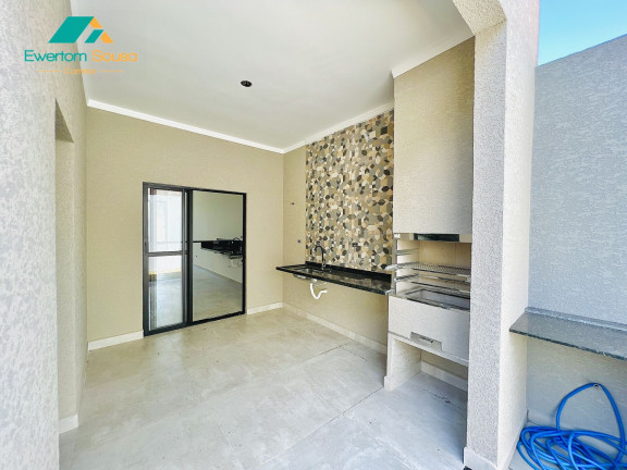 Imagem Casa com 3 Quartos à Venda, 86 m² em Nova Cerejeira - Atibaia Imagem Casa com 3 Quartos à Venda, 86 m² em Nova Cerejeira - Atibaia