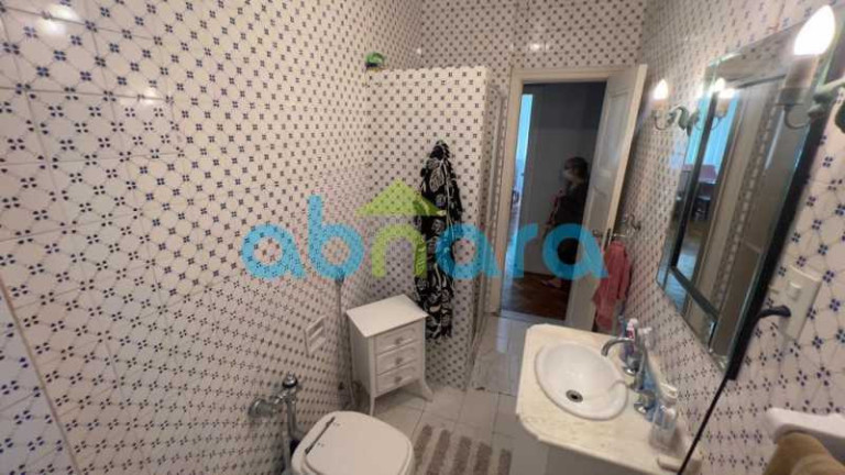 Imagem Apartamento com 3 Quartos à Venda, 100 m² em Copacabana - Rio De Janeiro Imagem Apartamento com 3 Quartos à Venda, 100 m² em Copacabana - Rio De Janeiro