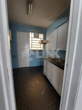 Imagem Casa com 2 Quartos à Venda, 142 m² em Três Figueiras - Porto Alegre Imagem Casa com 2 Quartos à Venda, 142 m² em Três Figueiras - Porto Alegre