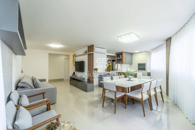 Imagem Apartamento com 4 Quartos à Venda, 150 m² em 2 Quadra Centro - Balneário Camboriú