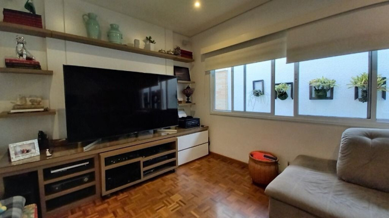 Imagem Casa com 4 Quartos à Venda, 433 m² em Planalto Paulista - São Paulo Imagem Casa com 4 Quartos à Venda, 433 m² em Planalto Paulista - São Paulo