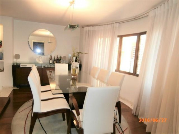 Imagem Apartamento com 3 Quartos à Venda, 180 m² em Moema - São Paulo Imagem Apartamento com 3 Quartos à Venda, 180 m² em Moema - São Paulo
