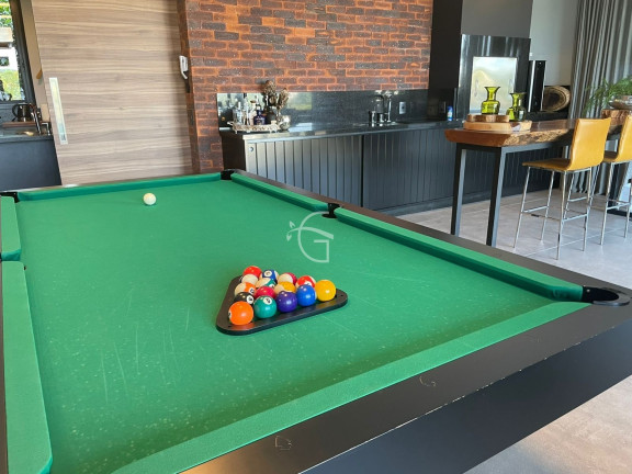 Imagem Casa com 3 Quartos à Venda, 671 m² em América - Joinville