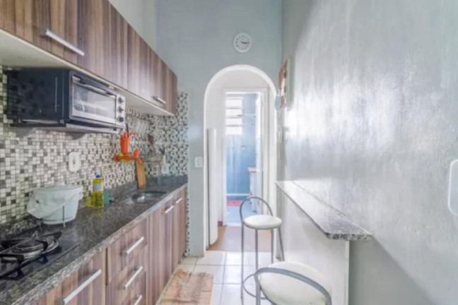 Imagem Apartamento com 1 Quarto à Venda, 47 m² em Leblon - Rio De Janeiro Imagem Apartamento com 1 Quarto à Venda, 47 m² em Leblon - Rio De Janeiro
