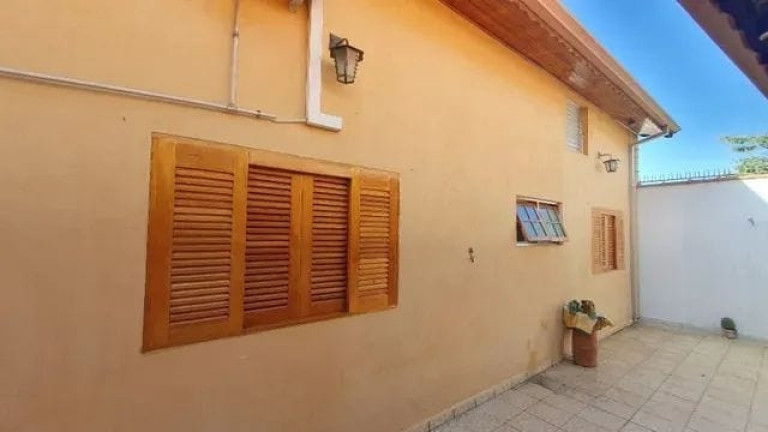 Imagem Casa com 3 Quartos à Venda, 190 m² em Jardim Maria Cândida - Caçapava Imagem Casa com 3 Quartos à Venda, 190 m² em Jardim Maria Cândida - Caçapava