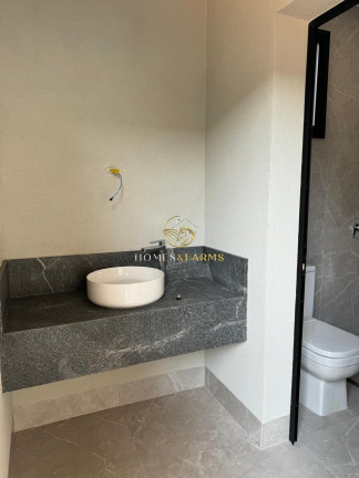 Imagem Casa com 4 Quartos à Venda, 480 m² em Loteamento Portal Do Sol I - Goiânia