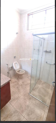 Imagem Casa com 3 Quartos à Venda, 200 m² Imagem Casa com 3 Quartos à Venda, 200 m²