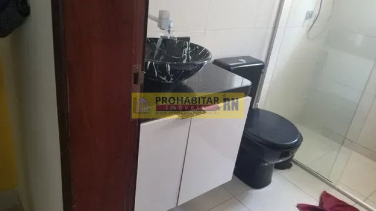 Imagem Casa com 4 Quartos à Venda,  em Candelária - Natal