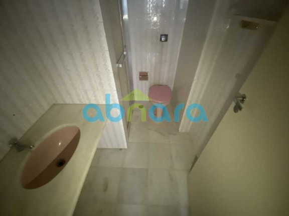 Imagem Apartamento com 2 Quartos à Venda, 80 m² em Copacabana - Rio De Janeiro Imagem Apartamento com 2 Quartos à Venda, 80 m² em Copacabana - Rio De Janeiro