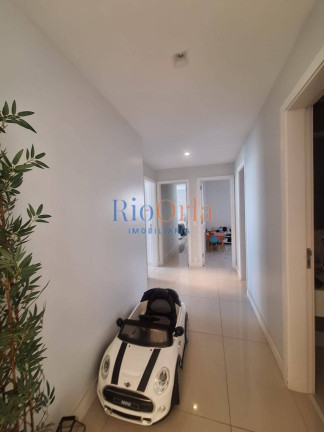 Imagem Apartamento com 4 Quartos à Venda, 180 m² em Barra Da Tijuca - Rio De Janeiro