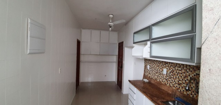 Imagem Imóvel com 3 Quartos à Venda, 96 m² em Icaraí - Niterói Imagem Imóvel com 3 Quartos à Venda, 96 m² em Icaraí - Niterói