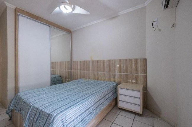 Imagem Sobrado com 3 Quartos à Venda, 160 m² em Cachoeira Do Bom Jesus - Florianópolis