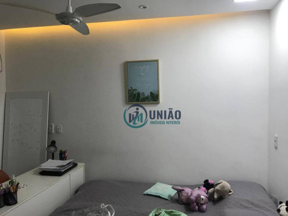 Imagem Casa com 5 Quartos à Venda, 400 m² em Itaipu - Niterói Imagem Casa com 5 Quartos à Venda, 400 m² em Itaipu - Niterói