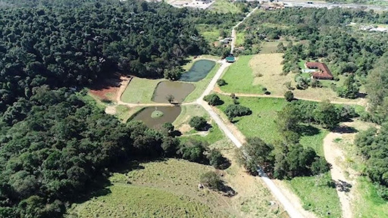 Imagem Terreno à Venda, 20.000 m² em Pinheirinho - Atibaia Imagem Terreno à Venda, 20.000 m² em Pinheirinho - Atibaia