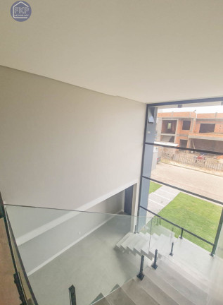Imagem Casa com 4 Quartos à Venda, 300 m² em Ingleses Do Rio Vermelho - Florianópolis