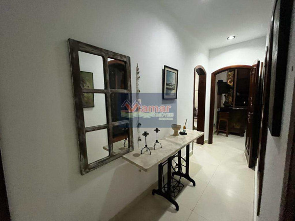 Imagem Casa com 3 Quartos à Venda, 350 m² em Jardim Virgínia - Guarujá Imagem Casa com 3 Quartos à Venda, 350 m² em Jardim Virgínia - Guarujá