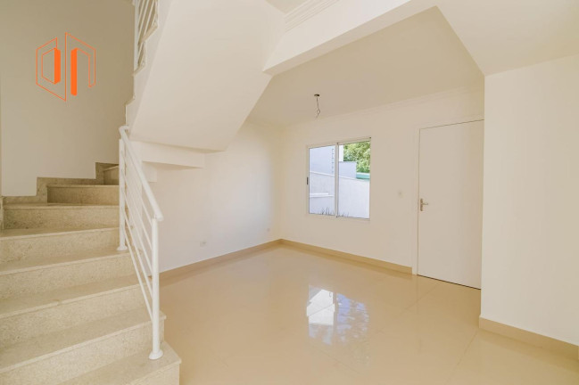 Imagem Sobrado com 3 Quartos à Venda, 100 m² em Santa Cândida - Curitiba Imagem Sobrado com 3 Quartos à Venda, 100 m² em Santa Cândida - Curitiba