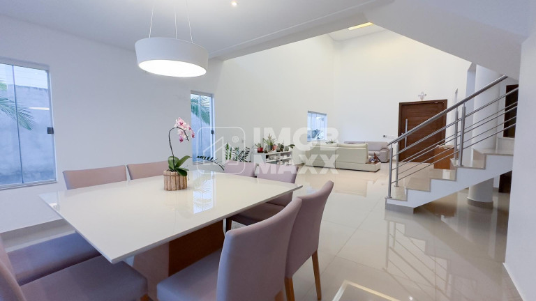 Imagem Casa com 4 Quartos à Venda, 350 m² em Jardim Botânico Iii - Brasília Imagem Casa com 4 Quartos à Venda, 350 m² em Jardim Botânico Iii - Brasília