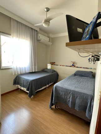 Imagem Casa com 5 Quartos à Venda, 181 m² em Colina De Laranjeiras - Serra